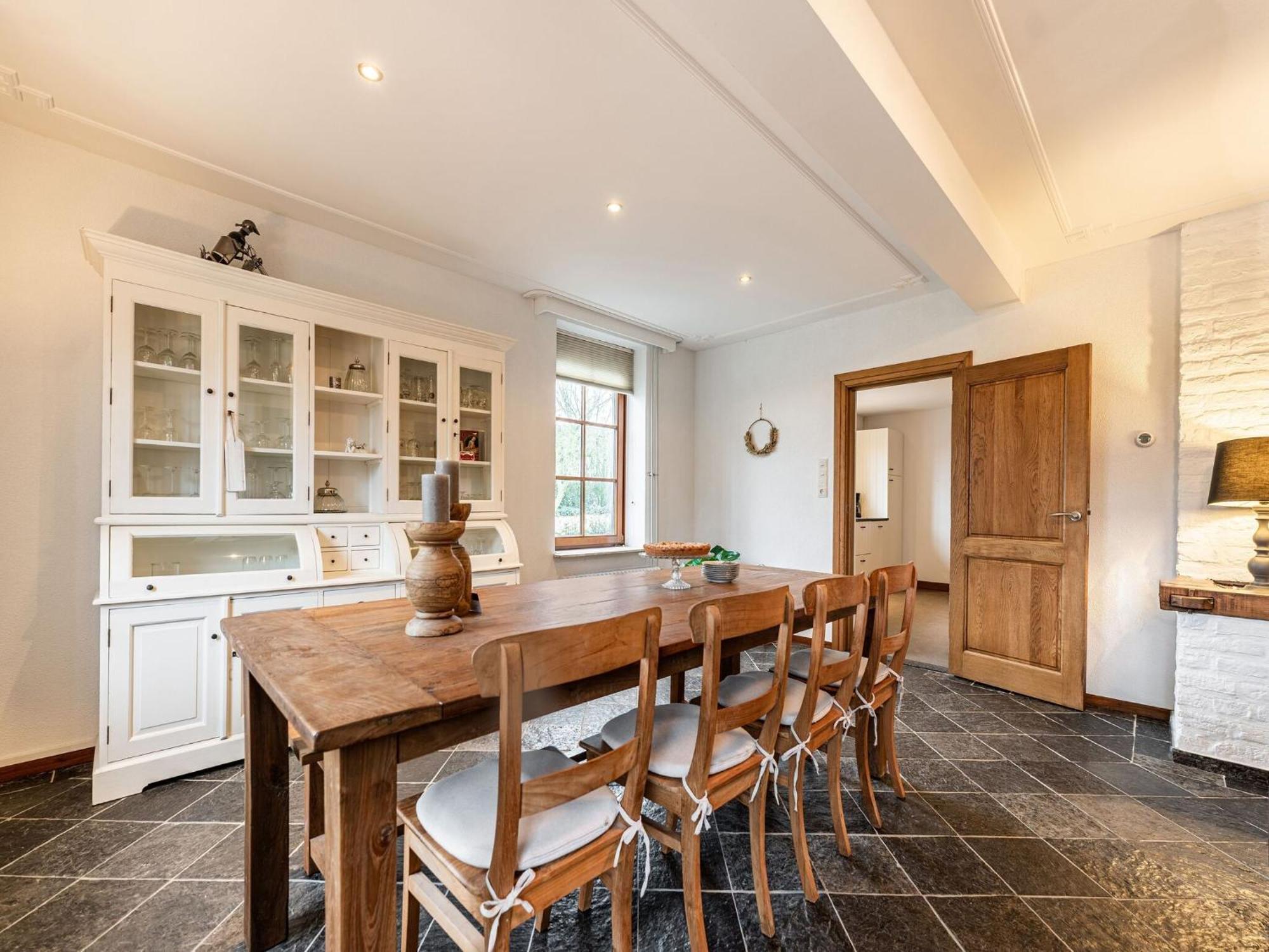 Вилла Attractive Farmhouse In South Limburg With Terrace Klimmen Экстерьер фото
