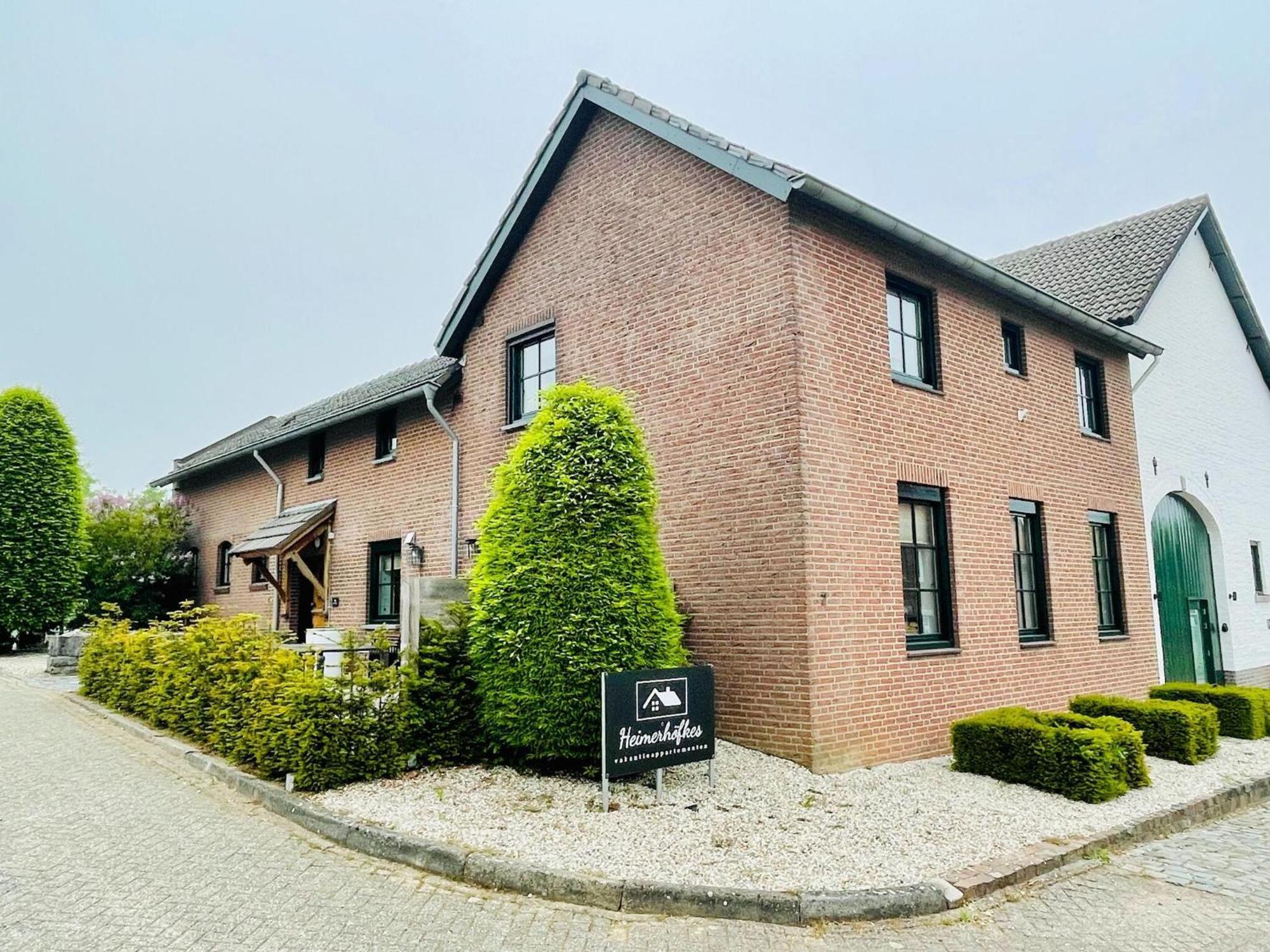 Вилла Attractive Farmhouse In South Limburg With Terrace Klimmen Экстерьер фото